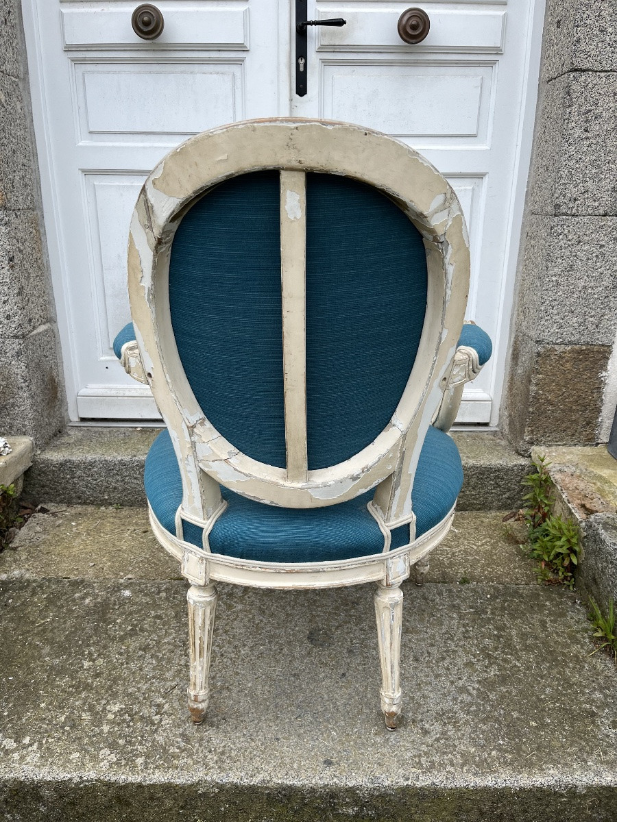 Suite Of Six Louis XVI Period Cabriolets In Relacquered Beechwood-photo-5