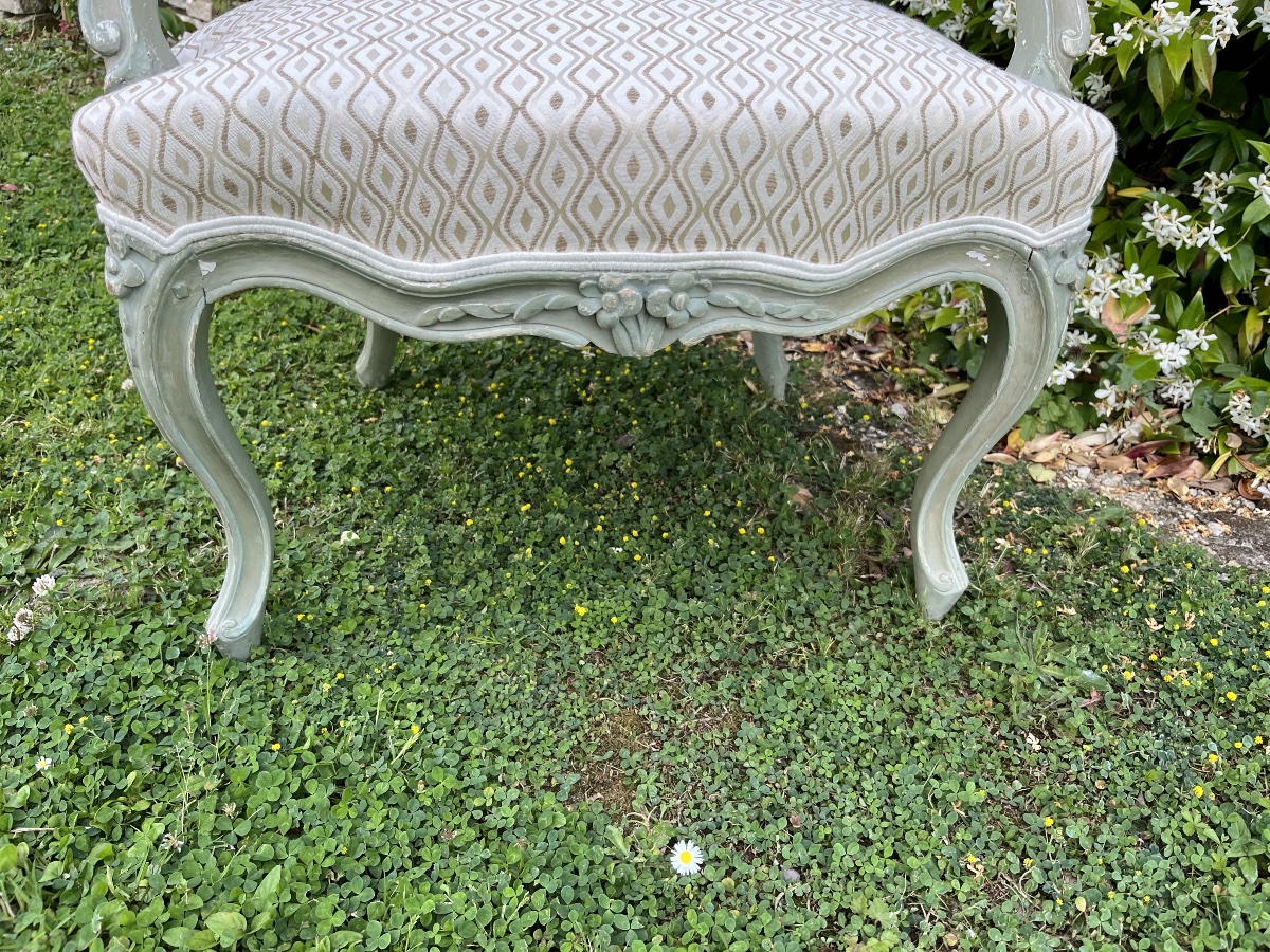 Louis XV-era Cabriolet -photo-2