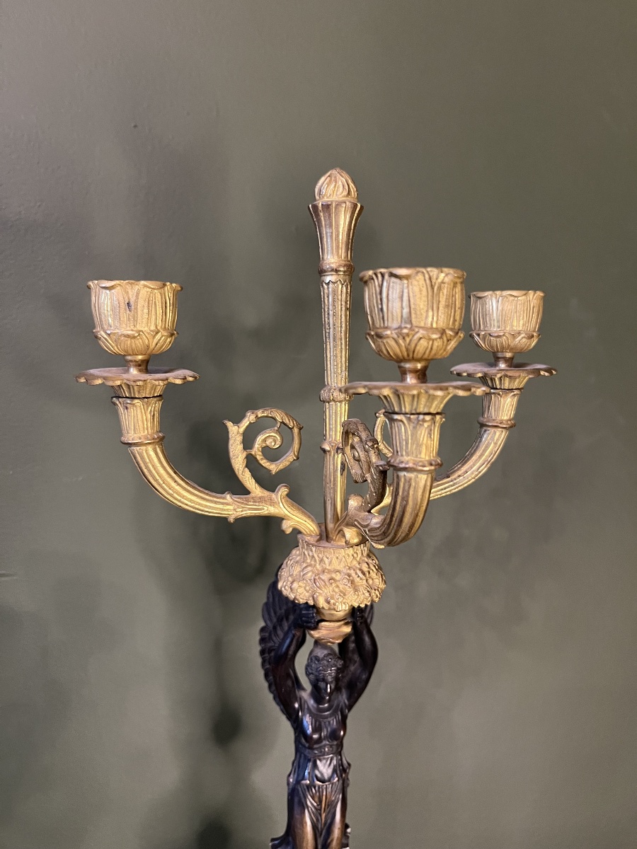 Paire de Candélabres d’époque Restauration à double patine -photo-1