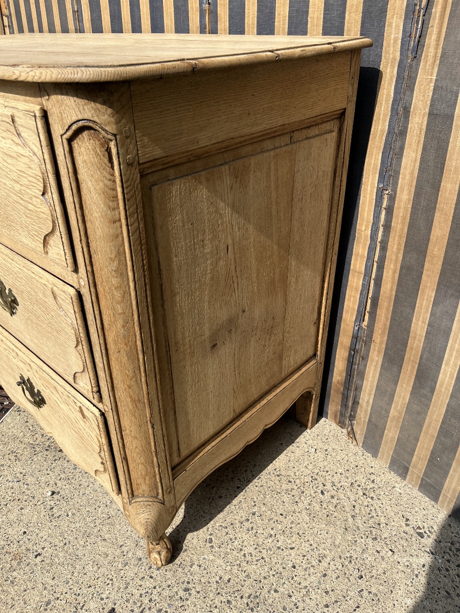 Early 19th-century Louis XV Chest Of Drawers In Natural Oak -photo-2