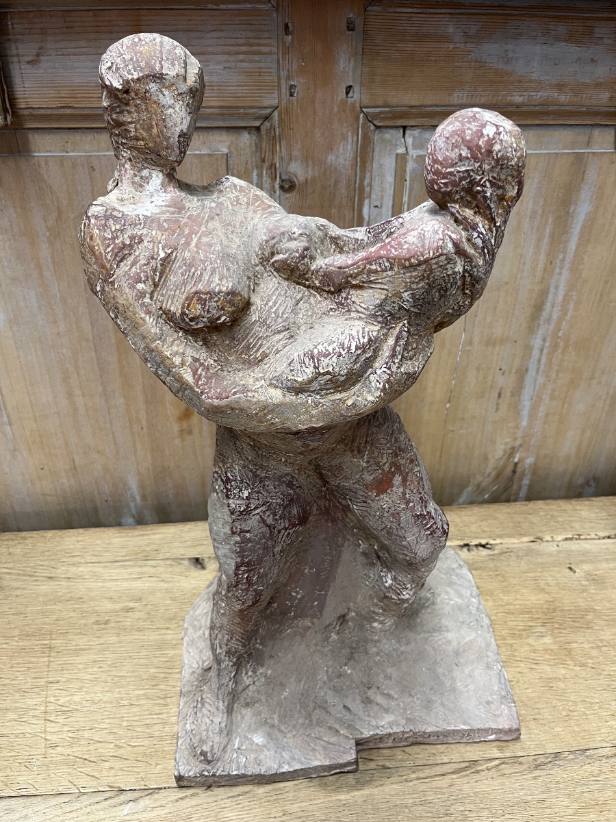 Sculpture d’une maternité en terre cuite de J Charlas , datée de 1986-photo-3