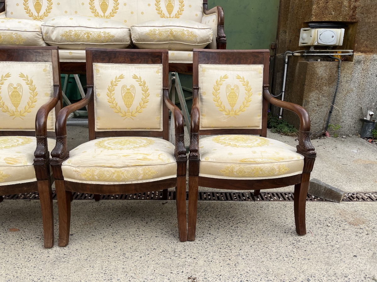 A Significant Empire-style Parlor At Les Dauphins-photo-6