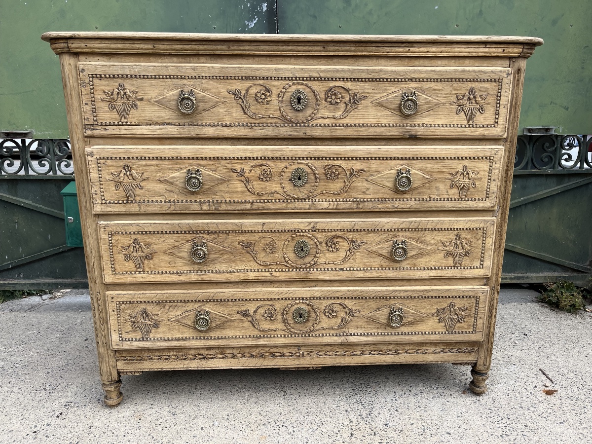 Louis XVI-era Liège Chest Of Drawers In Natural Oak -photo-3