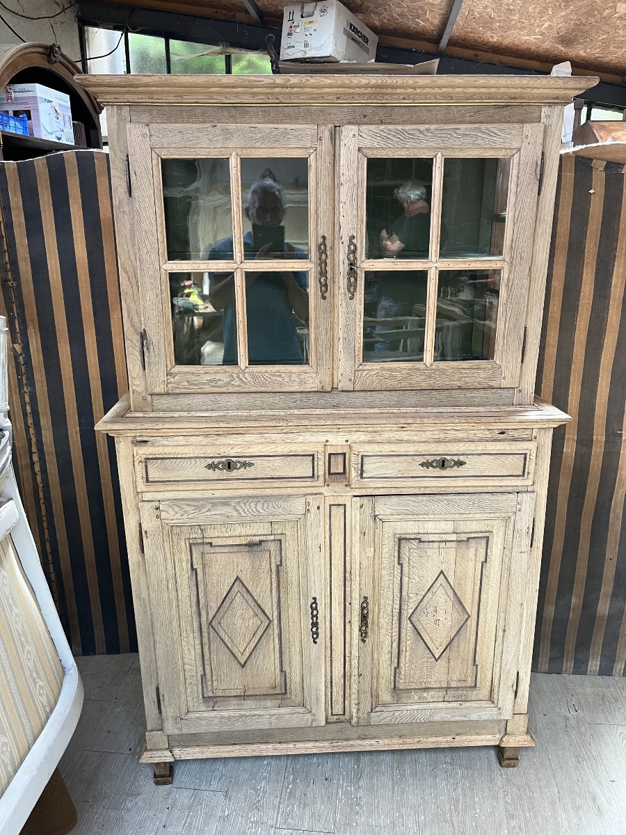 Early 19th-century Display Cabinet In Natural Oak