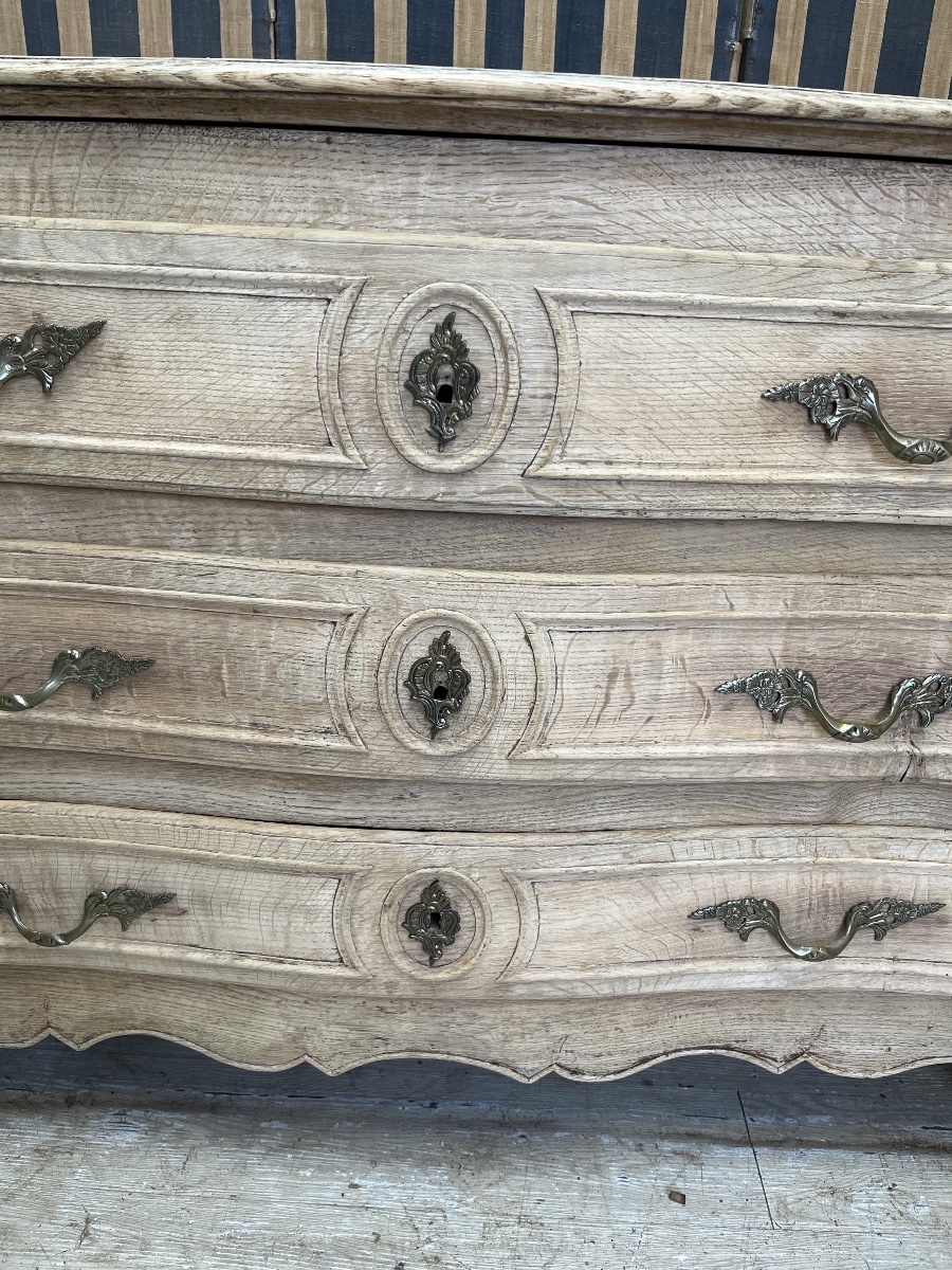 Antique Louis XV-style Chest Of Drawers In Natural Oak -photo-4