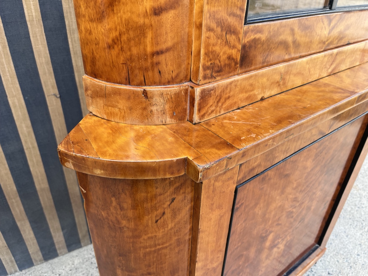 Petite Encoignure vitrée. Biedermeier -photo-3