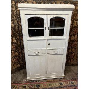 Armoire peinte