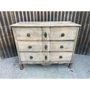 18th Century Chest Of Drawers From Namur In Natural Oak 