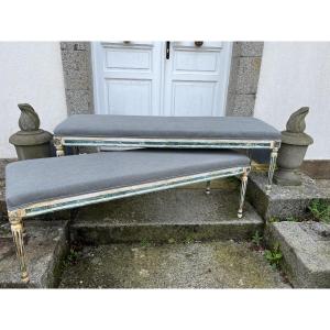 Paire de banquettes de style Louis XVI 
