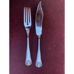 Housewife Of Eighteen Fish Cutlery In Silver Metal