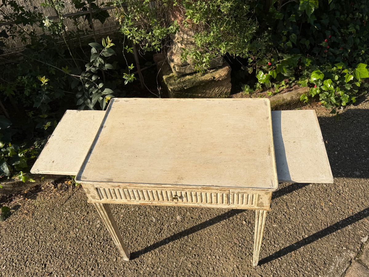 Louis XVI Period Cabaret Table -photo-5