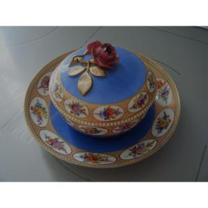 Bowl And Its Tray In Meissen Porcelain