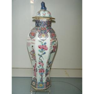 Vase Couvert En Porcelaine De Chine
