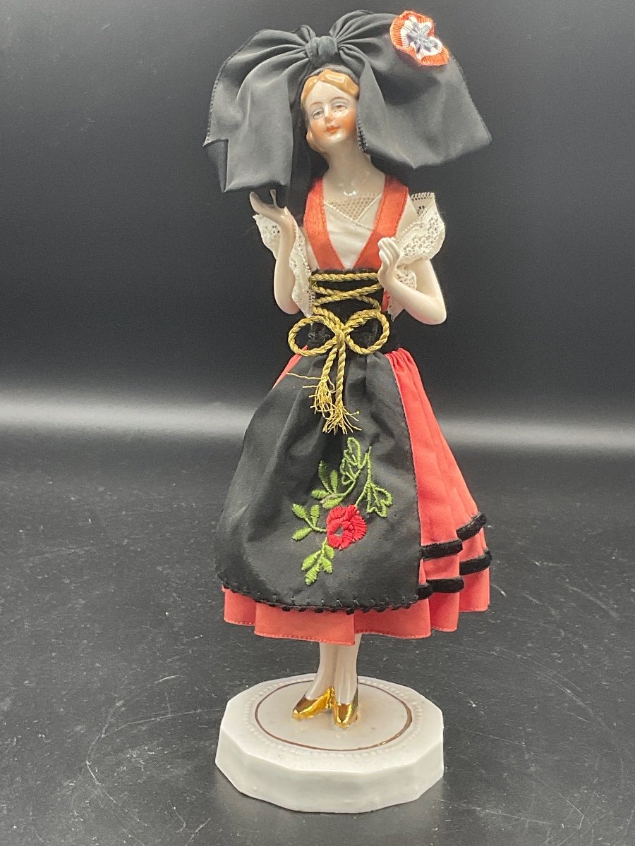 Half Complete Figurine In Polychrome Porcelain With Her Original Costume Representing An Alsatian Woman.-photo-2