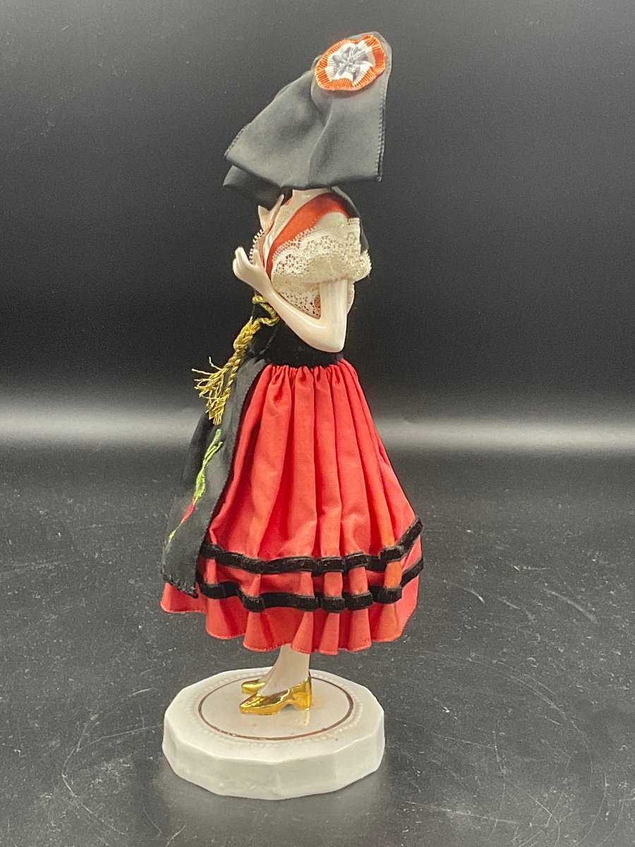 Half Complete Figurine In Polychrome Porcelain With Her Original Costume Representing An Alsatian Woman.-photo-3