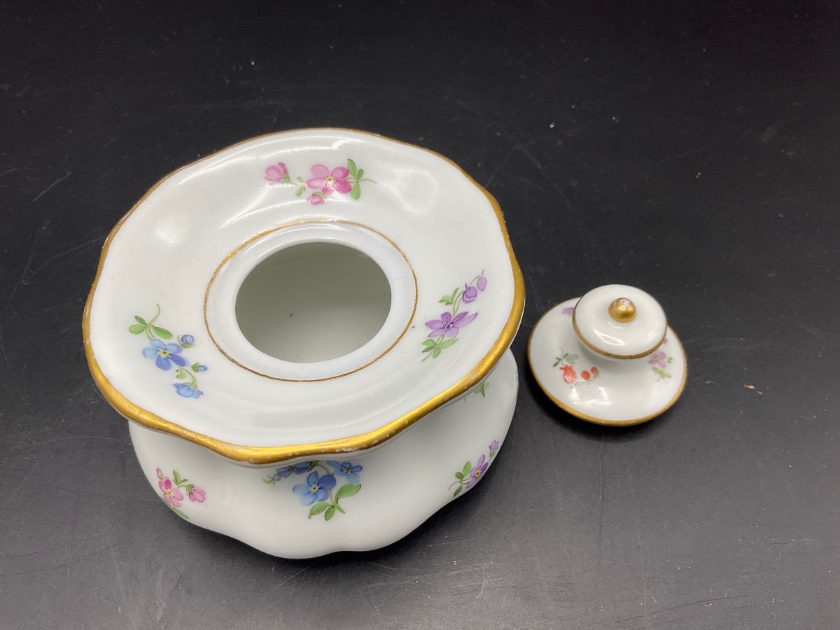Polychrome Porcelain Inkwell From The Meissen Manufacture With Floral Decor On A White Background.-photo-3