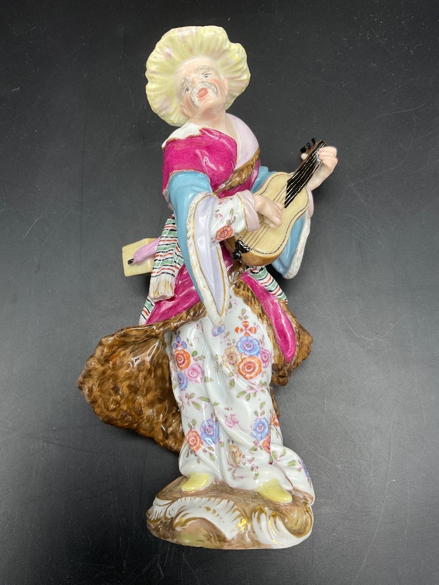 Couple Of Musicians In Polychrome Porcelain From The Meissen Manufacture Representing Malabar And Malabarin.-photo-7