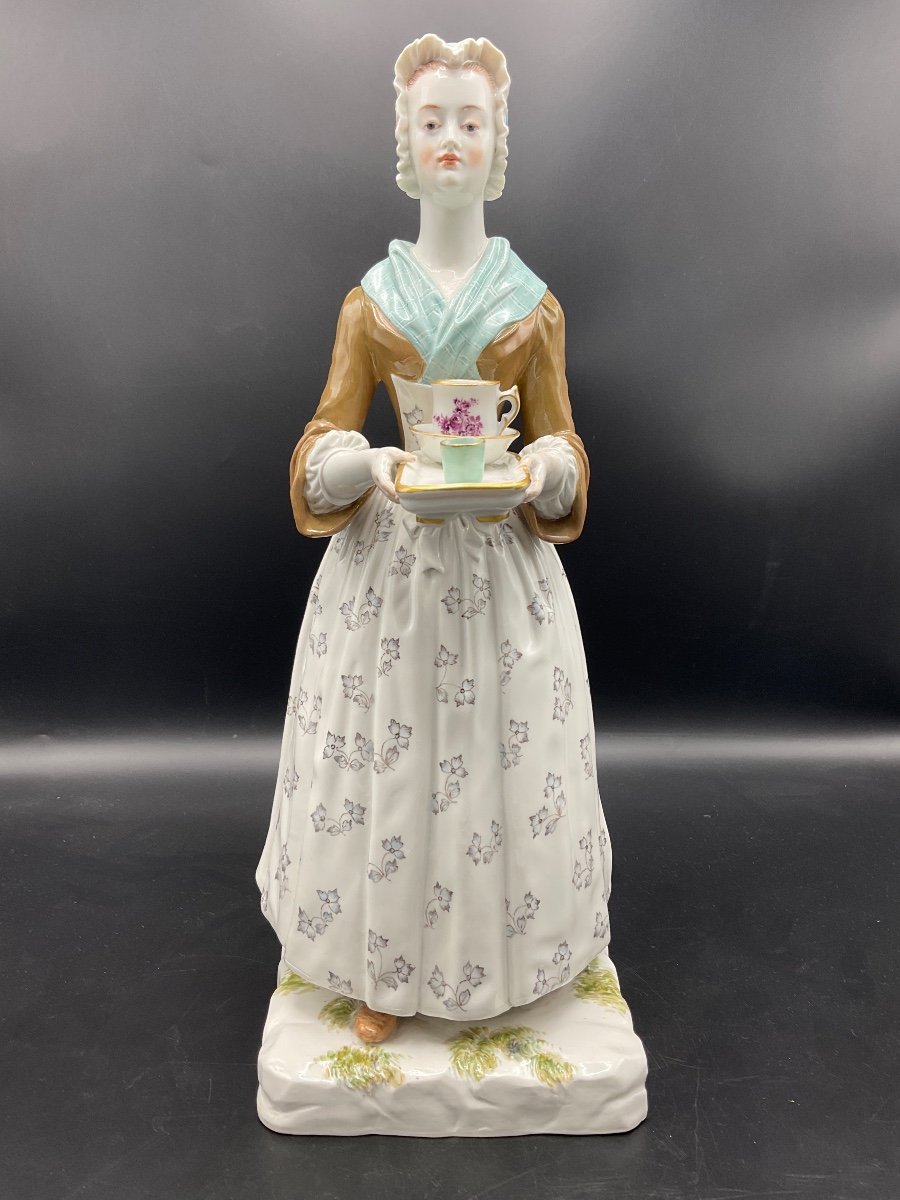 Rare Large Model In Polychrome Porcelain From The Meissen Manufacture Representing La Belle Chocolatière Model By Paul Helming.