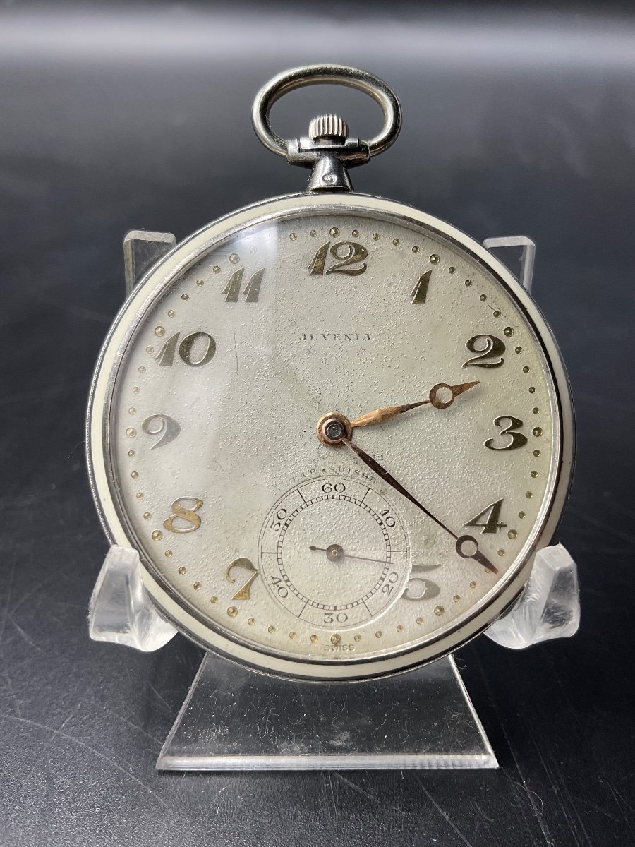 Gusset Or Extra Flat Pocket Watch In Geneva Enamel In Sterling Silver From Juvenia Brand.
