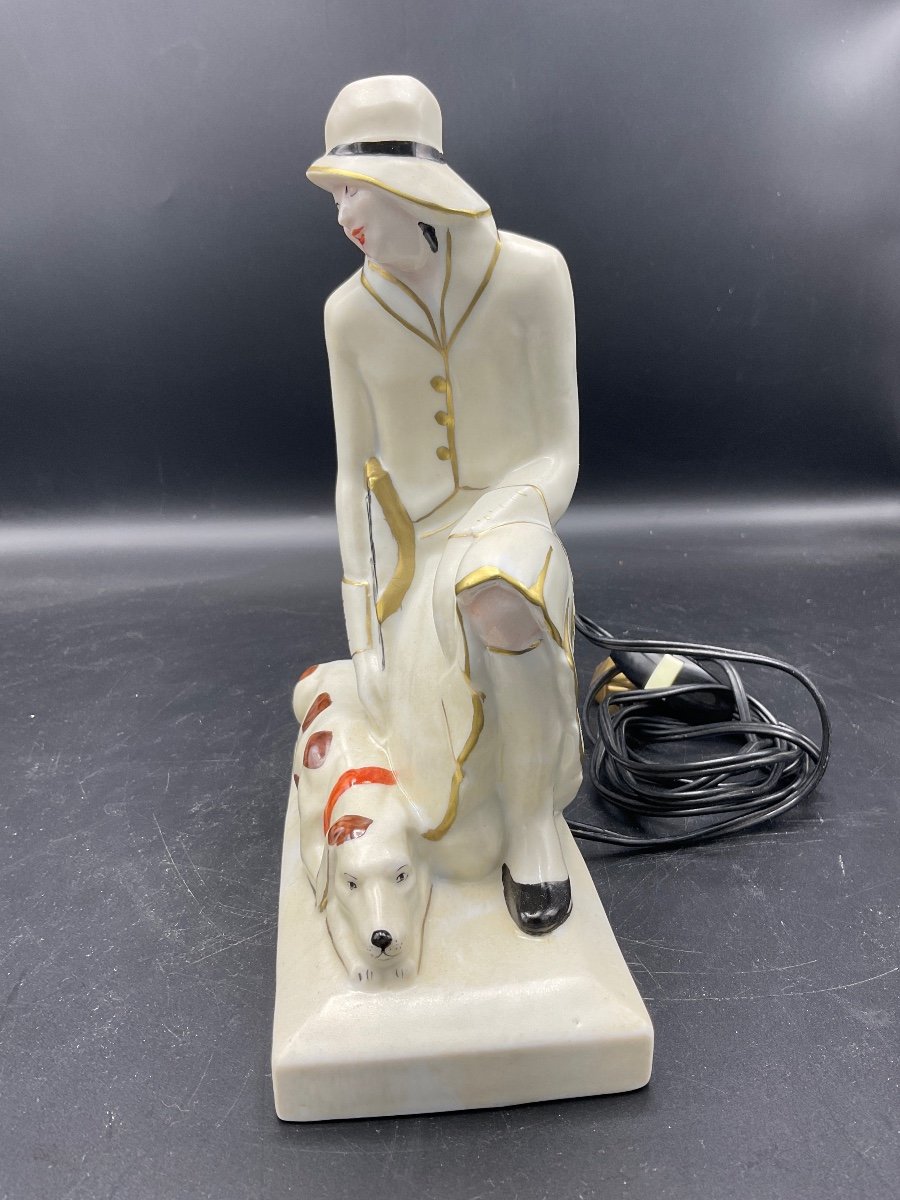 Veuilleuse En Porcelaine Polychrome De Limoges Représentant Une Chasseuse Et Son Chien Art-déco-photo-5