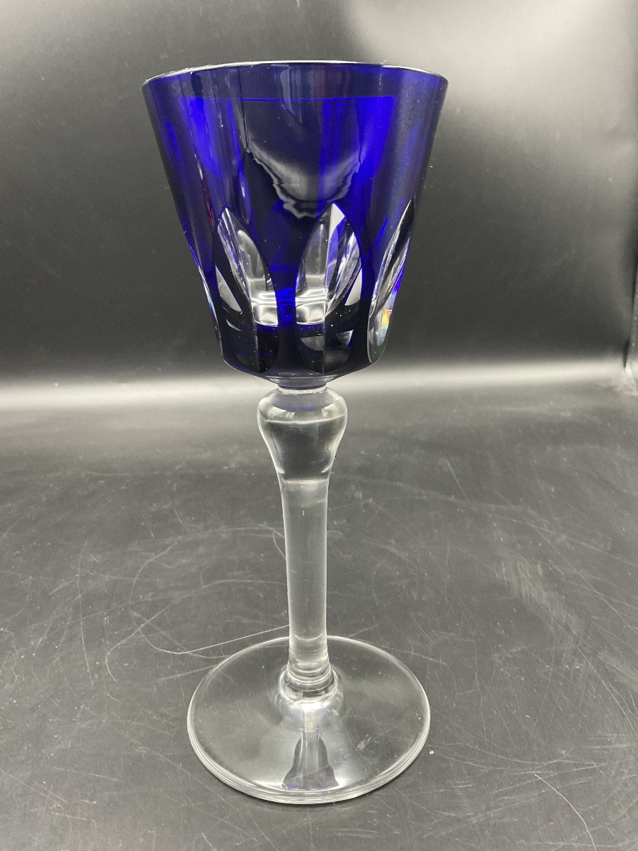 Five Jersey Model Wine Glasses In Cut Crystal Roemer From Cristallerie De Saint Louis.-photo-1