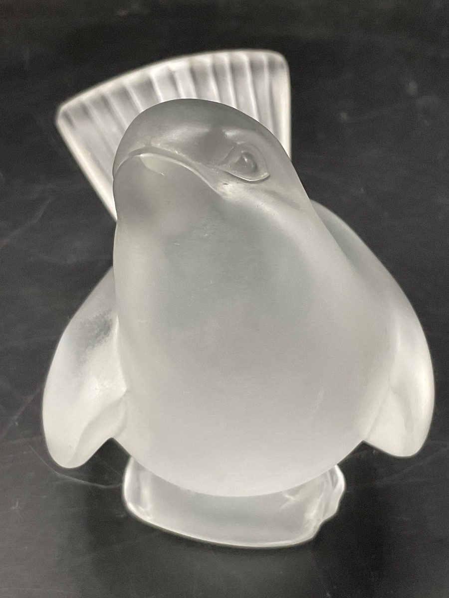 Lalique France Oiseau Moineau Moqueur En Cristal Dépoli De La Cristallerie Lalique.-photo-1