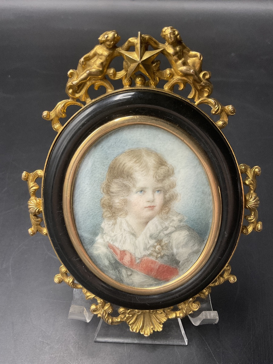 Miniature Painted On Oval Ivory Under Glass Representing The Child King Of Rome With His Frame.-photo-2