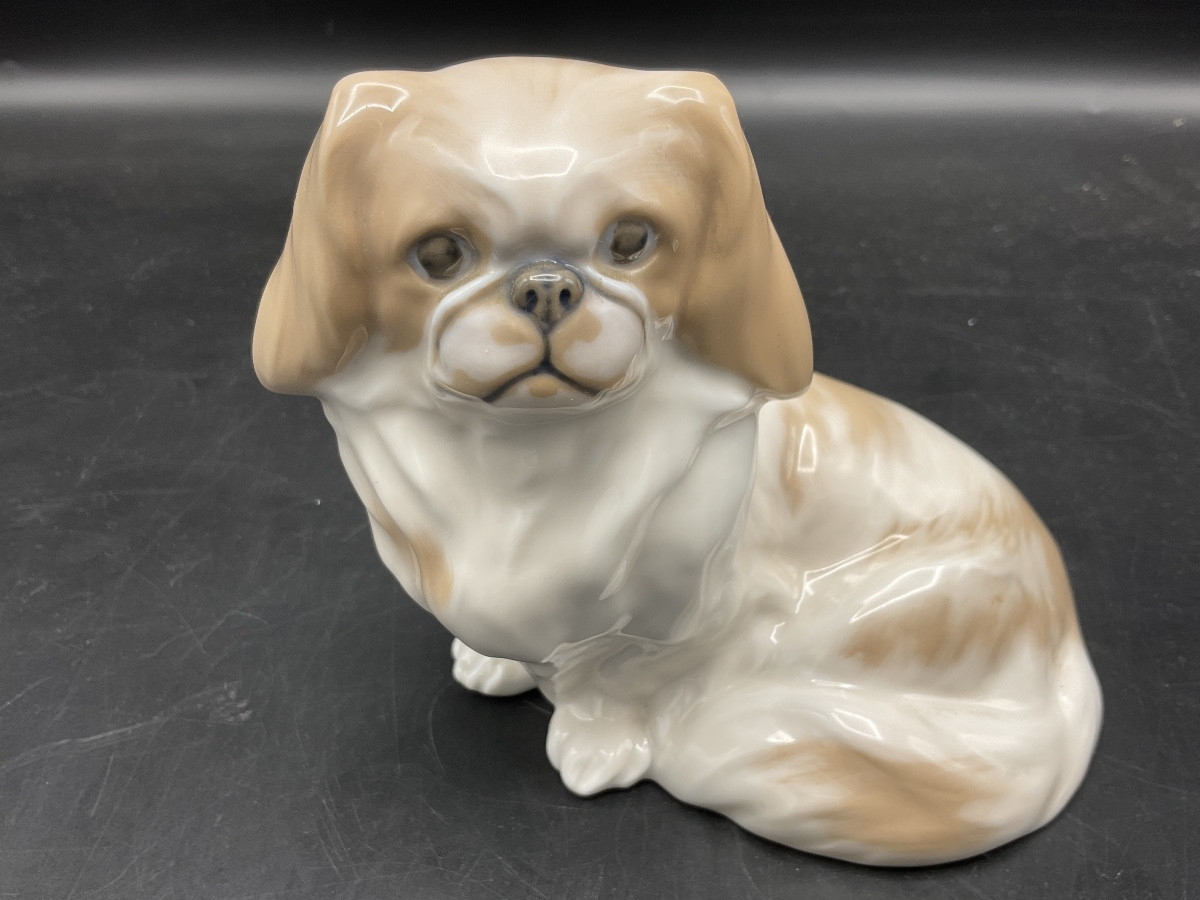 Pekingese Dog In Polychrome Porcelain From The Royal Copenhagen Factory Signed Peter Herold.-photo-1