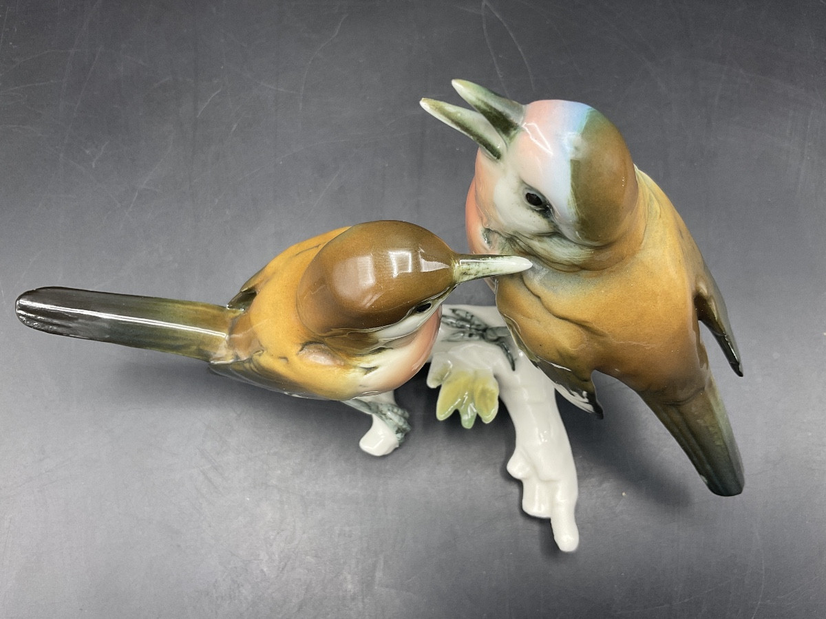 Couple de pinson perché sur une branche en porcelaine polychrome de la manufacture de Karl ENS.-photo-5