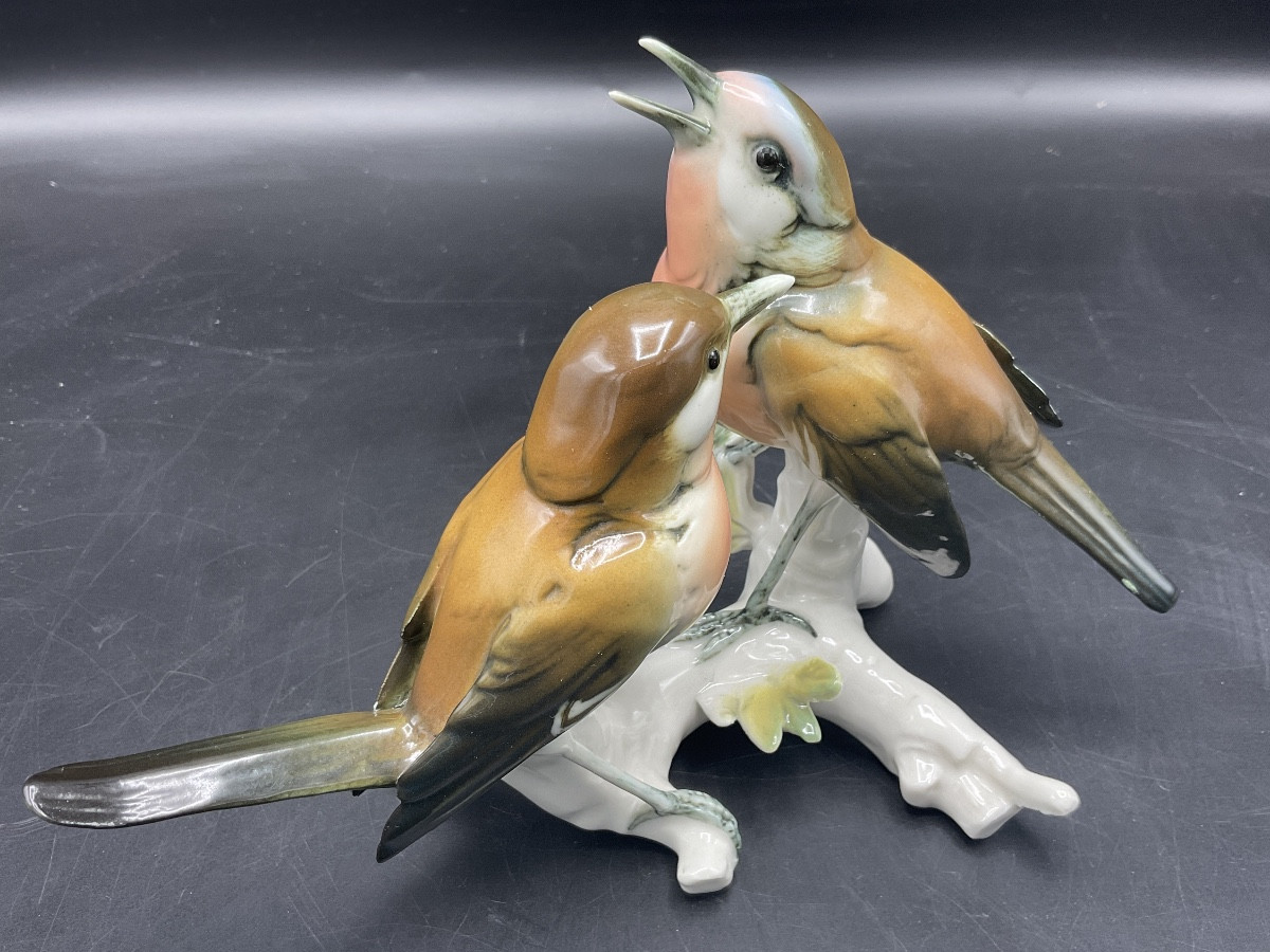 Couple de pinson perché sur une branche en porcelaine polychrome de la manufacture de Karl ENS.-photo-7