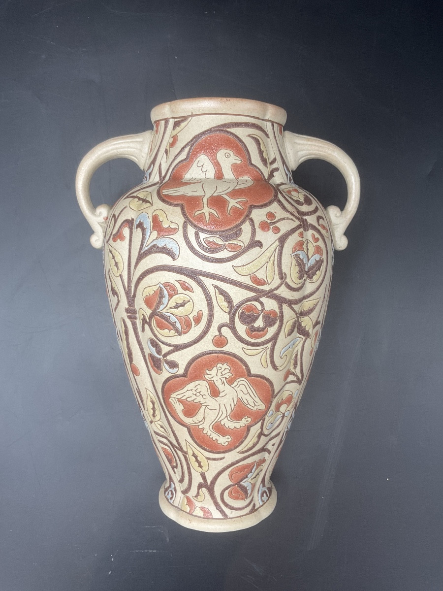 Vase en grès coloré de la faïencerie de Gien décor en relief de rinceau fleurie,oiseau,dragon.-photo-3