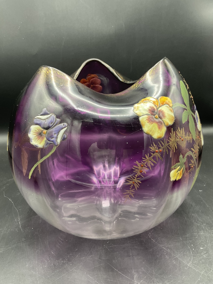 Vase boule Legras facetté en cristal clair dégradé violet émaillé à décor tournant aux pensées -photo-4