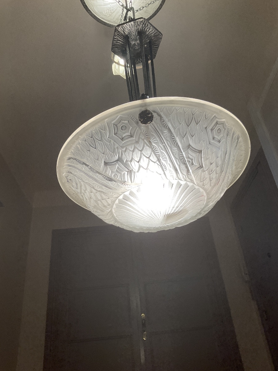 Schneider Basin Chandelier In Pressed Molded Glass Decorated With Stylized Leaves And Floral Motifs. -photo-2