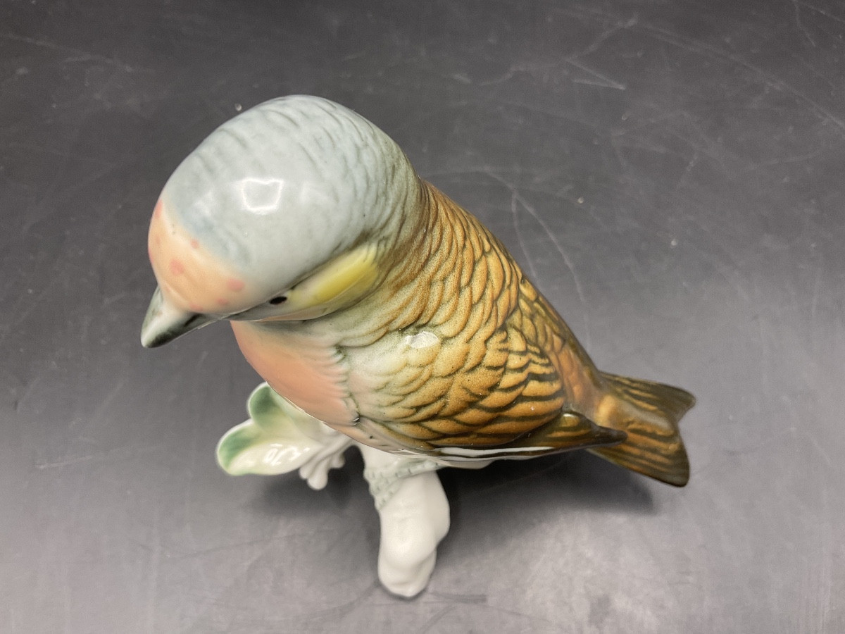 Oiseau sizerin flammé en porcelaine polychrome de la manufacture de Karl ens-photo-5