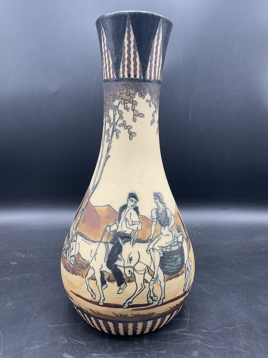Polychrome Ciboure Vase With A Rotating Decoration Of A Basque Couple Riding Two Mules.-photo-3