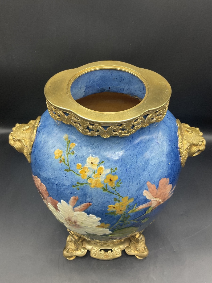 Vase en barbotine coloré impressionniste de la manufacture Haviland décor de fleurs signé E.G. -photo-5
