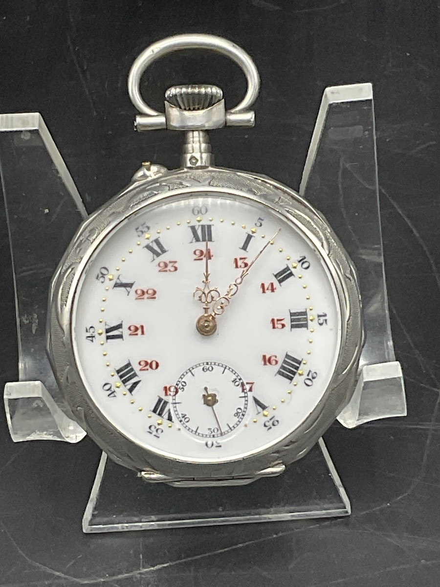 A Solid Silver Pocket Watch, Chased And Guilloché, Decorated With A Flower Basket.-photo-2