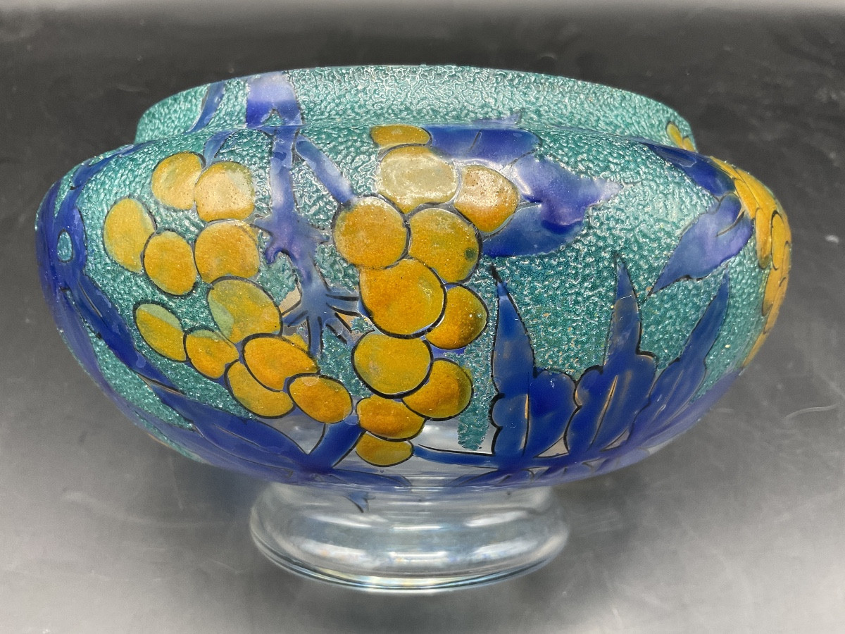 coupe sur piedouche en verre émaillé Art-Déco signée A. Mazoyer à décor de grappes de raisins.-photo-8