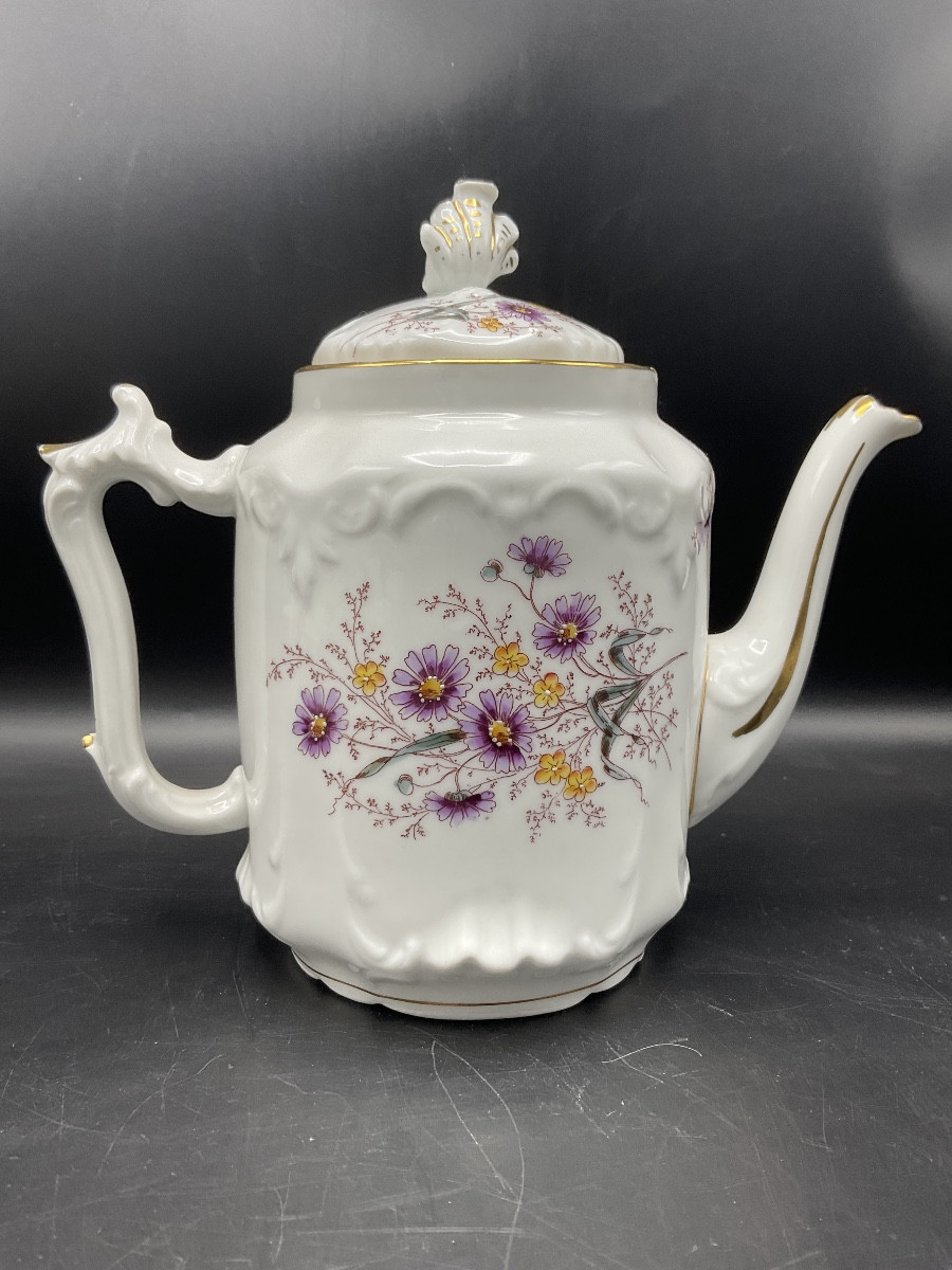 Limoges Polychrome Porcelain Coffee Service Decorated With A Bouquet Of Flowers And A Butterfly.-photo-1