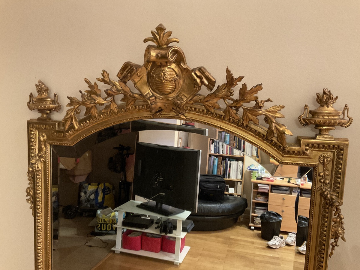 Grand miroir ou glace de cheminée d'époque Napoléon III style Louis XVI, cadre en bois et stuc.-photo-3