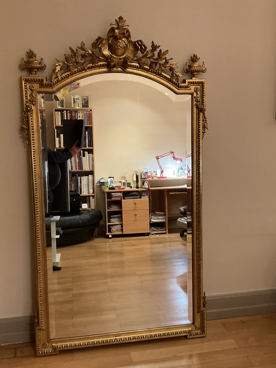Grand miroir ou glace de cheminée d'époque Napoléon III style Louis XVI, cadre en bois et stuc.-photo-8