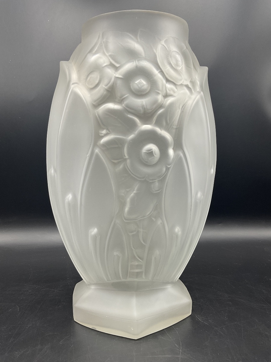 Vase Müller frères art-déco ovoïde sur piédouche hexagonal en verre pressé moulé à décor floral-photo-2