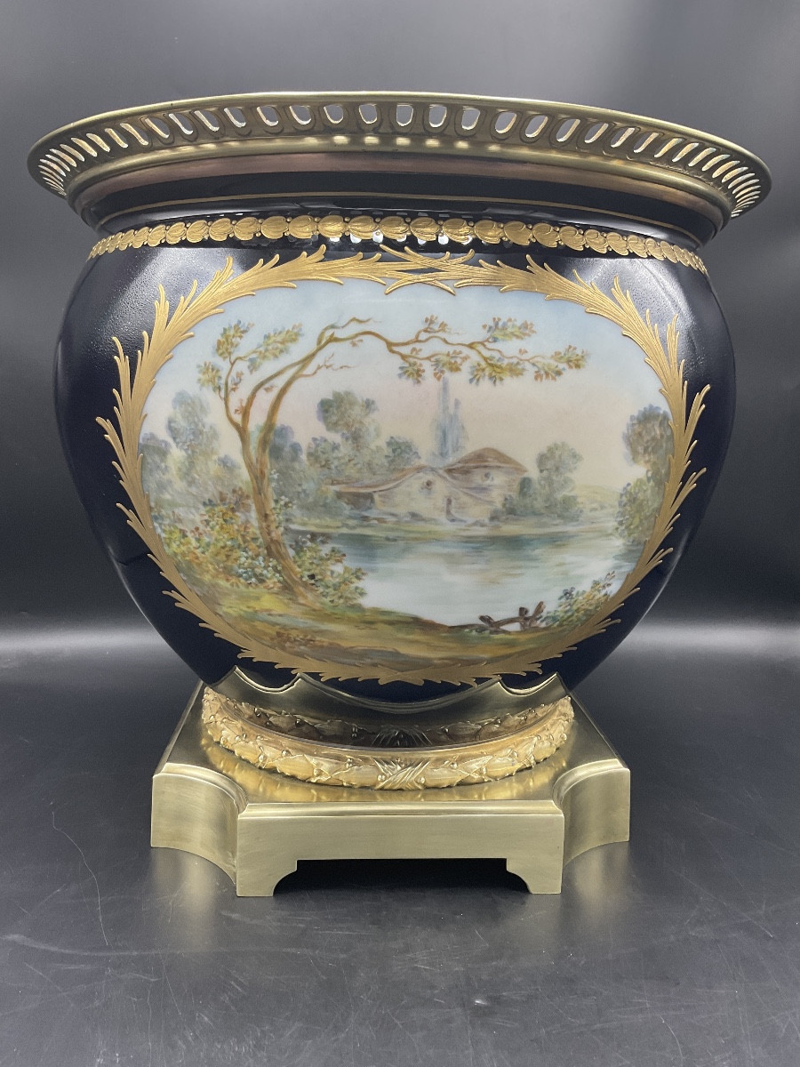 Porcelain And Bronze Pot Cover With Cartouche Of Two Scenes From The Samson Factory In Paris.-photo-3