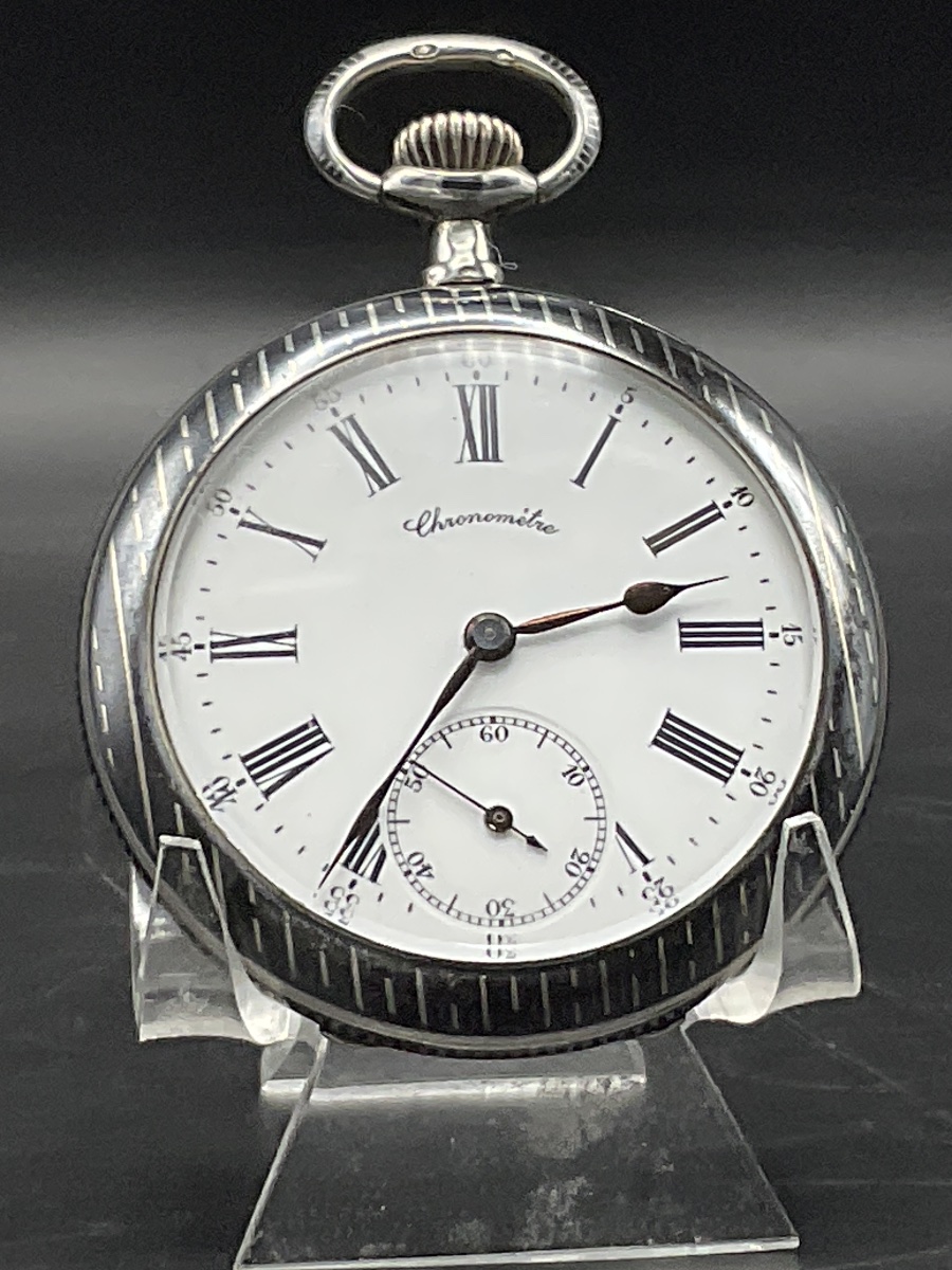 Montre à gousset ou de poche en argent massif niellé décor de ligne droite verticale et écusson-photo-2