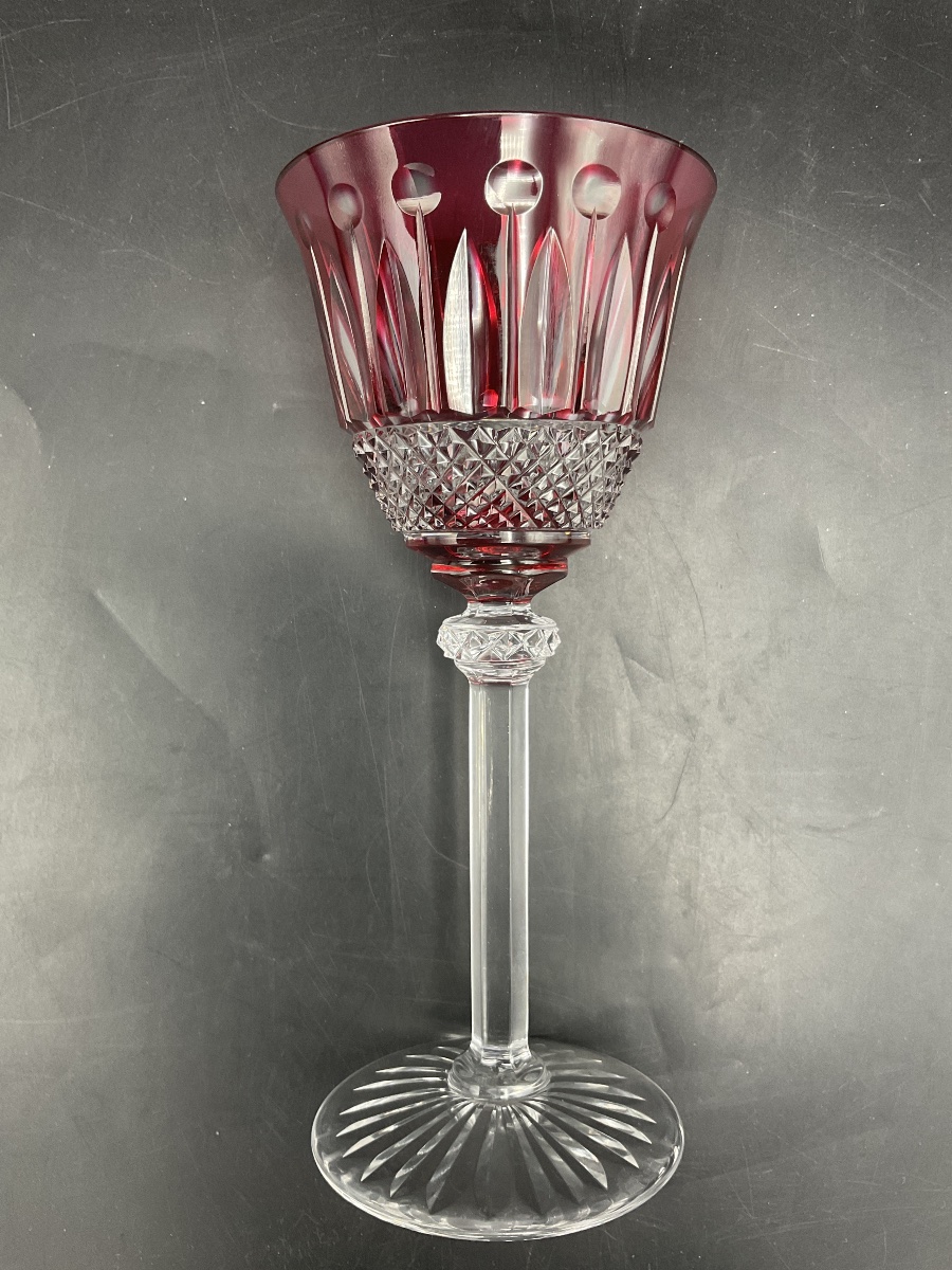 Saint Louis: A Red-tinted, Cut Crystal Roemer Wine Glass, Tommy Model.-photo-4
