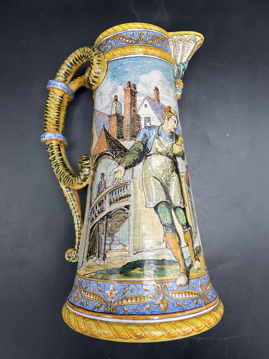 Pichet polychrome en faïence de Blois de Ulysse à décor de trois personnages de la renaissance -photo-4