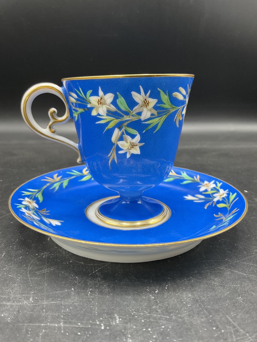 A Porcelain Coffee Cup And Saucer From The Mousseline à Pied Set By Jean Pouyat, Limoges. -photo-2