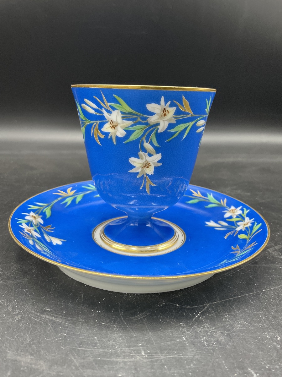 A Porcelain Coffee Cup And Saucer From The Mousseline à Pied Set By Jean Pouyat, Limoges. -photo-4