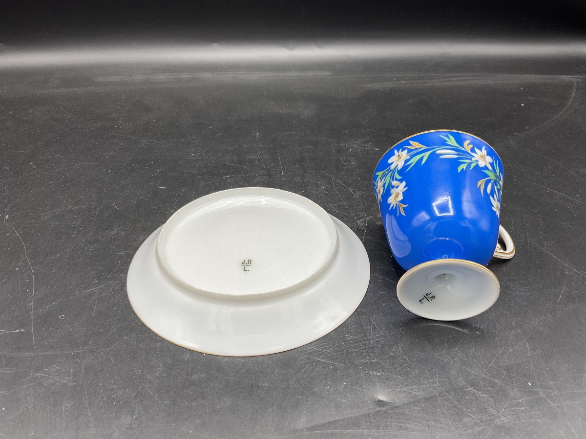 A Porcelain Coffee Cup And Saucer From The Mousseline à Pied Set By Jean Pouyat, Limoges. -photo-2