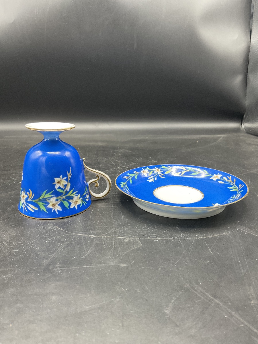 A Porcelain Coffee Cup And Saucer From The Mousseline à Pied Set By Jean Pouyat, Limoges. -photo-8